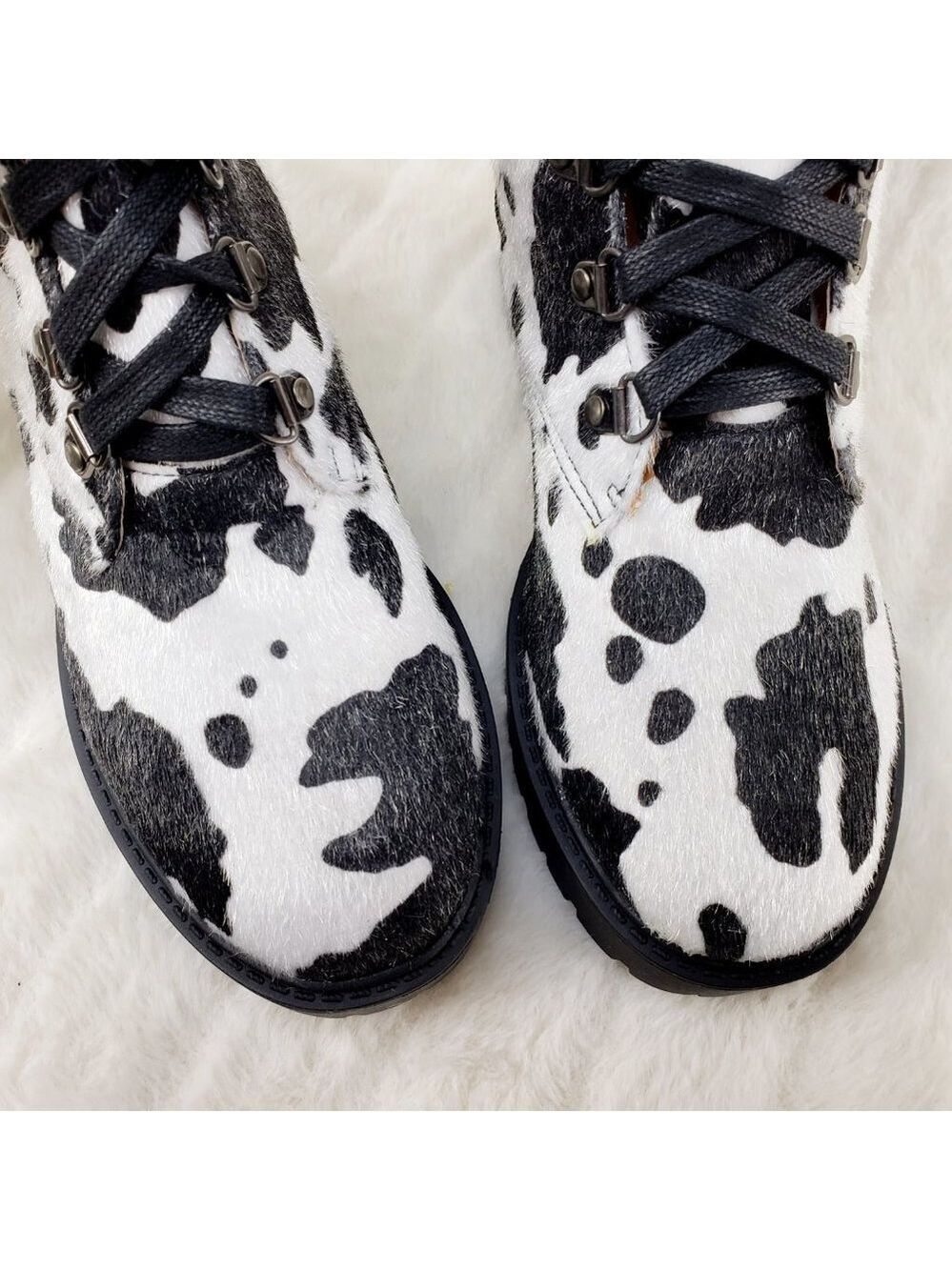Savage Cow Combat Lace Up Knee Boots Faux Cow Print Brand New - Picture 16 of 16